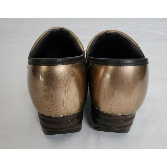 Croft & Barrow SS Sole (Sense)ability Juliana Champagne Slip-On Clogs Size 6 MED - Picture 15 of 15